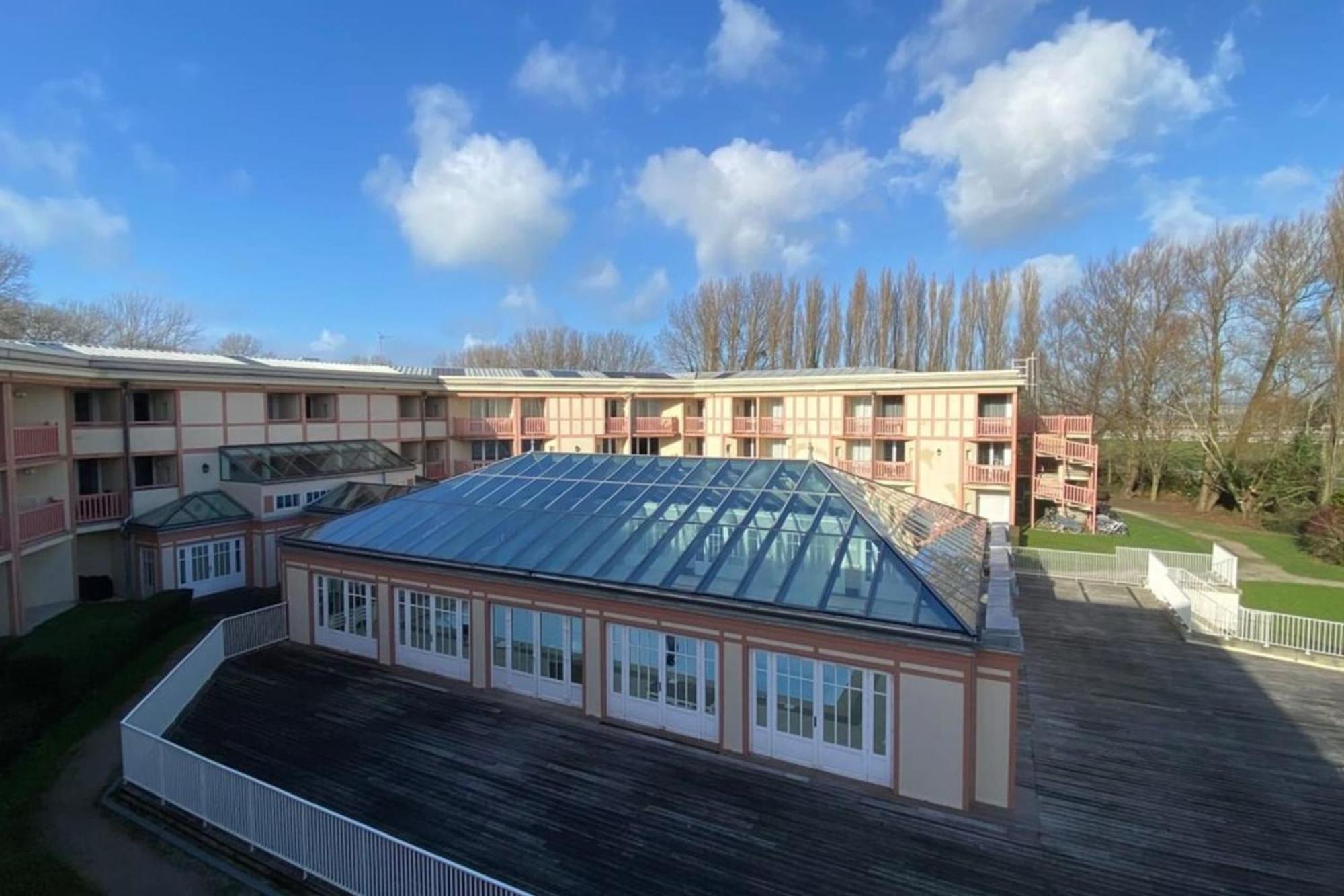 Very Nice 6 Person Apart With Swimming Pool Tennis Court And Car Park 202 Le Touquet Exterior photo